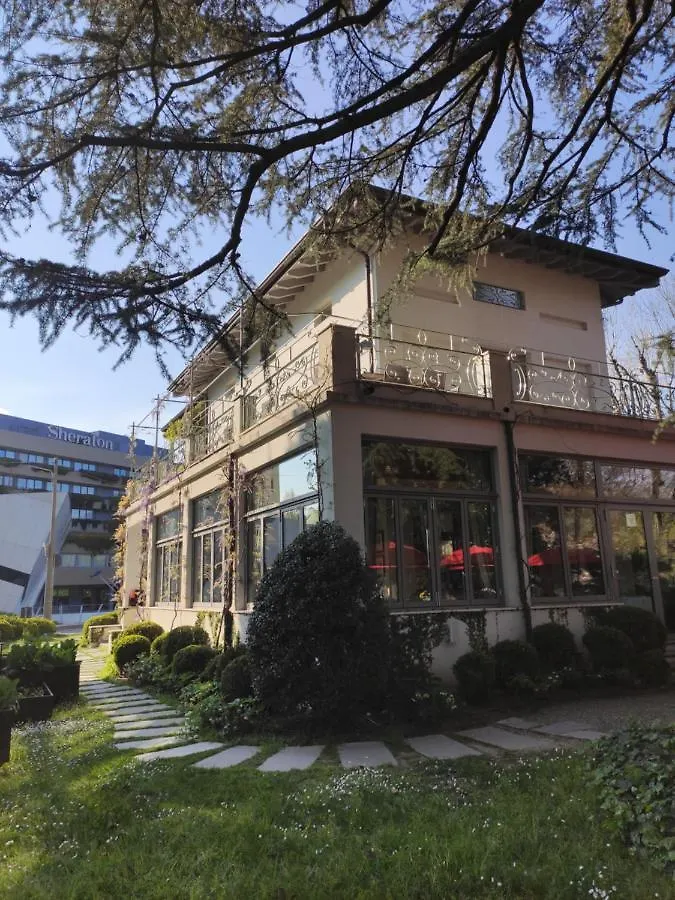 Casa Bianca Apartments Como