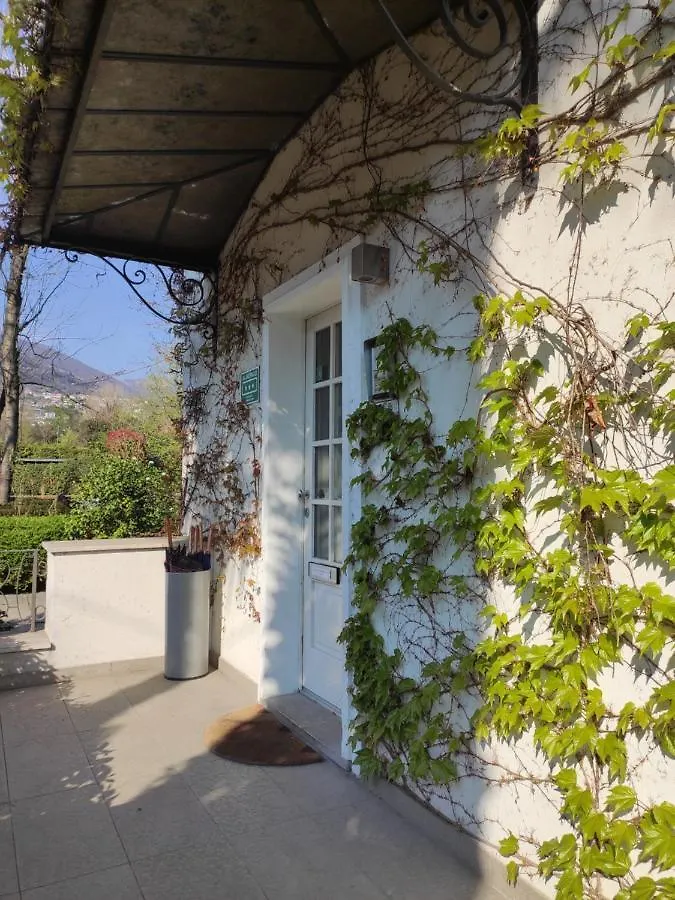 Casa Bianca Apartments Como 0*,  Italy